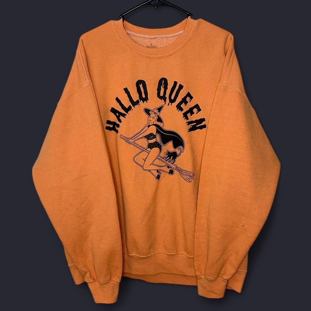 HalloQueen Orange Crew Neck Sweatshirt LG